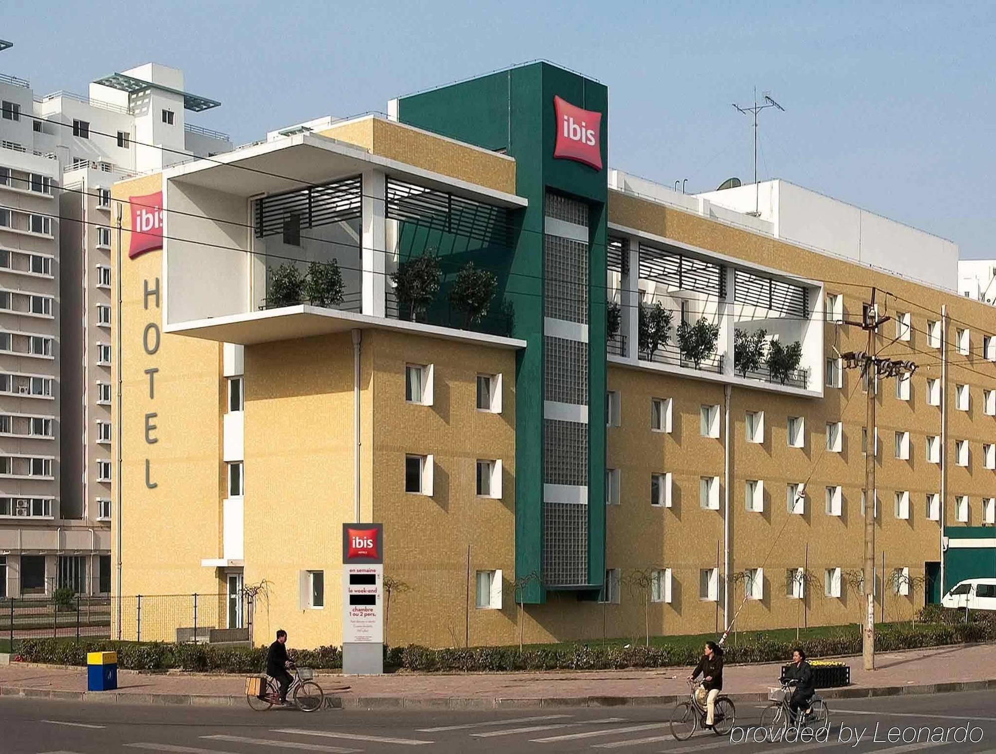 Hotel Ibis Tianjin Teda Exterior foto